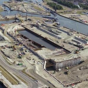 Nieuwe Sluis Terneuzen (foto: Mario Vermeirssen / Droneteam Rijkswaterstaat)